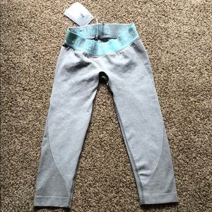 BNWT Gymshark crop leggings